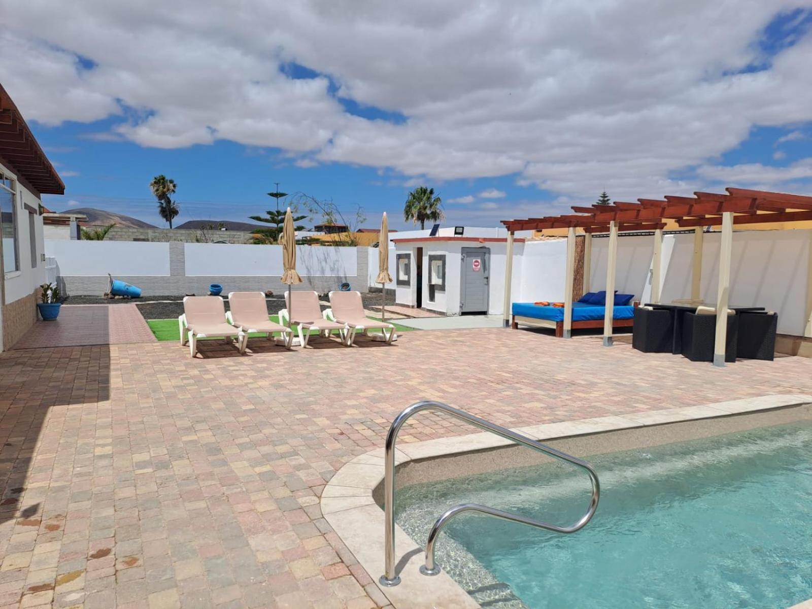 Villa Experience Heated Salty Water Pool Калета де Фусте Екстериор снимка